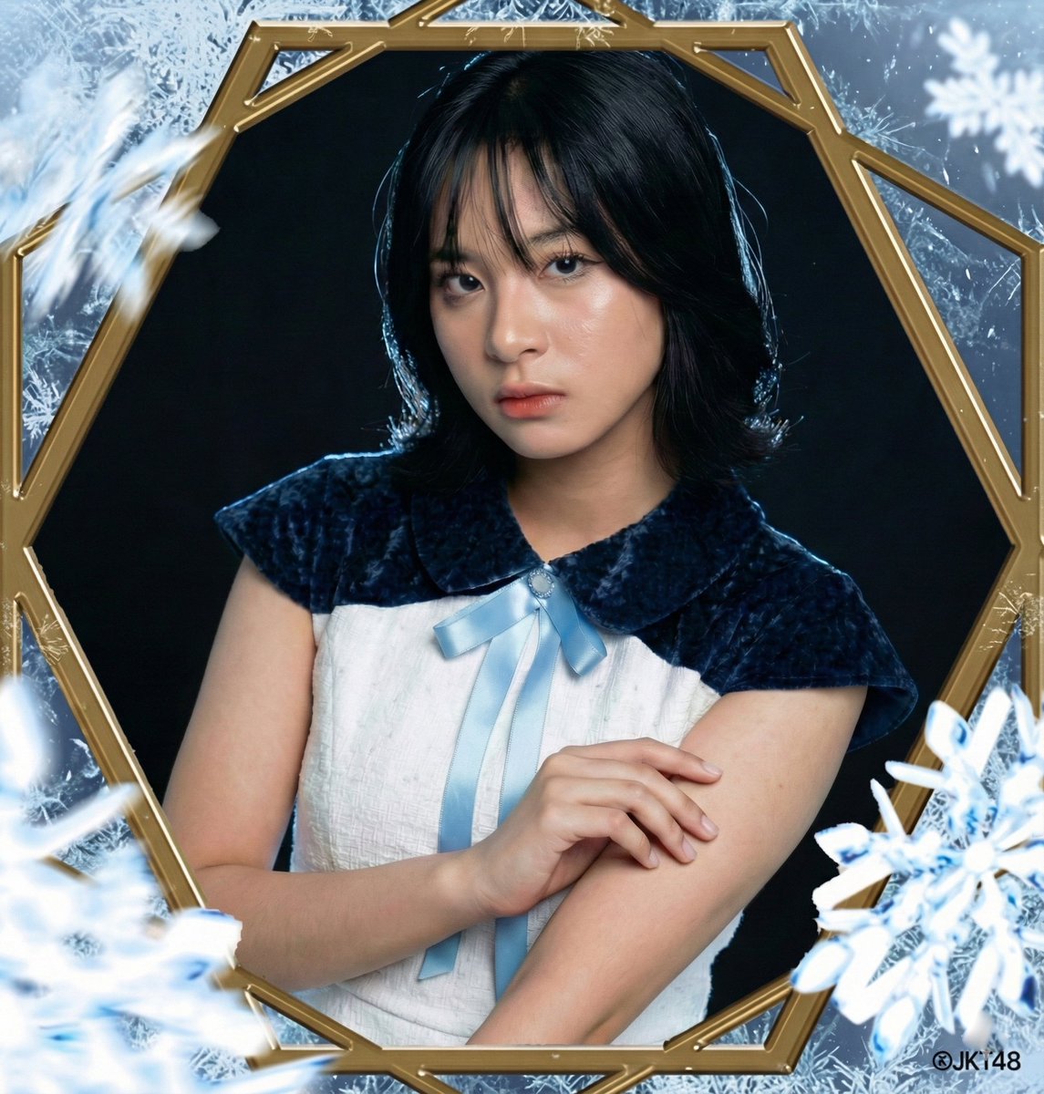 RosesGan's tweet photo. The First Snow
Zee https://t.co/JlIisNyHko