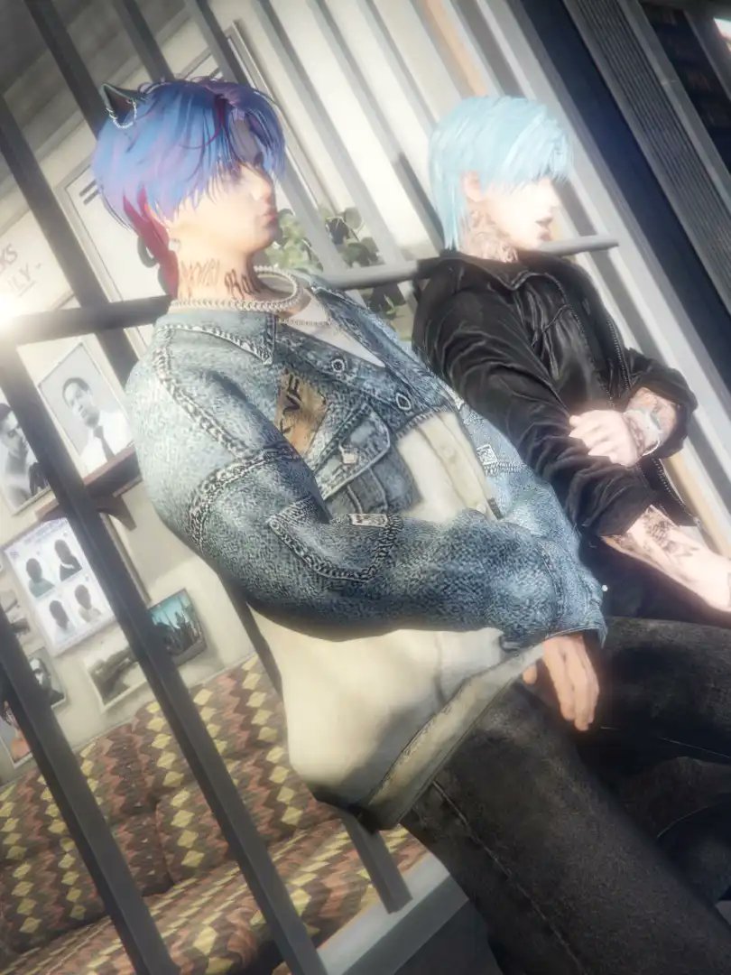 今度は男性バージョン！

さくら島では顔の種類が父と母ともに なんと１００種類にまで増加！ 
GTAとは思えない顔や見た目に！

服装も増えて可愛い/かっこいいがあふれる世界へ！
是非遊びに来てみませんか？

#さくら島 #GTA #RP