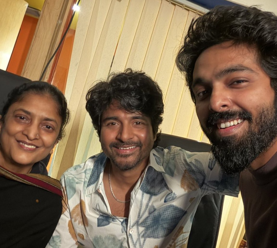 Singer SK is Backkk man 🔥🔥🔥🔥🔥

Next Single from #Parasakthi ⏳