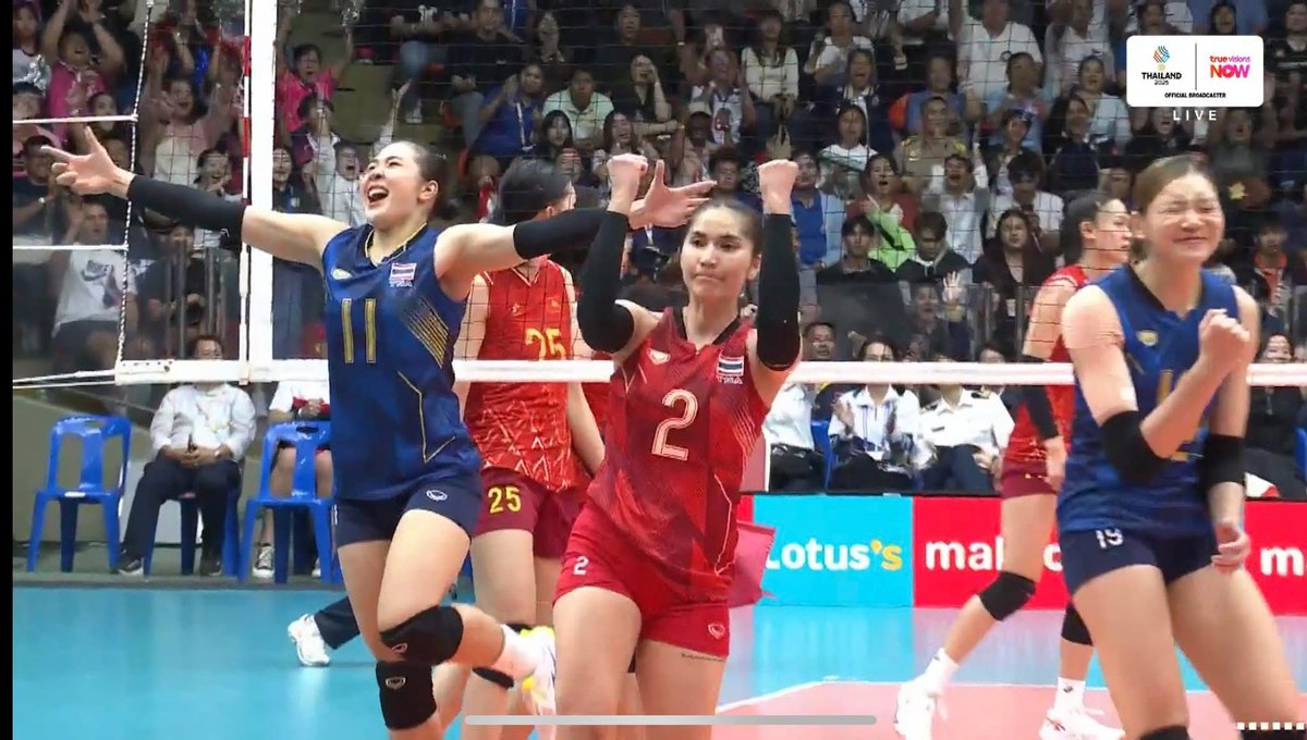 ilovemyjob tweet media