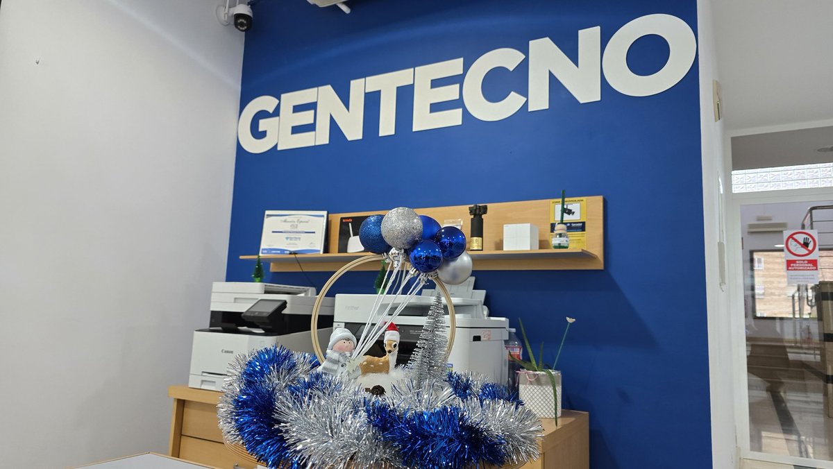 ¡Llegó la navidad a GenTecno! 🎄🎁 Ven a visitarnos a la avenida Compostilla 10 de Ponferrada 🧑‍🎄🧑‍🎄