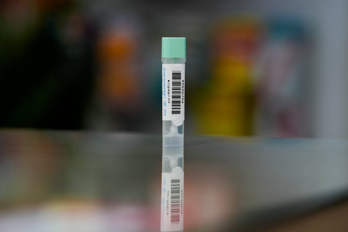 ComunidadMadrid's tweet photo. 🏥 La Comunidad de Madrid comienza a repartir gratuitamente en las farmacias las muestras para el cribado de cáncer de colon.

⚕️ Dirigido a toda la población entre 50 y 69 años, sin síntomas ni factores de riesgo añadidos.

+Info: https://t.co/FHqNdKn8Zm https://t.co/F4n0upAGla