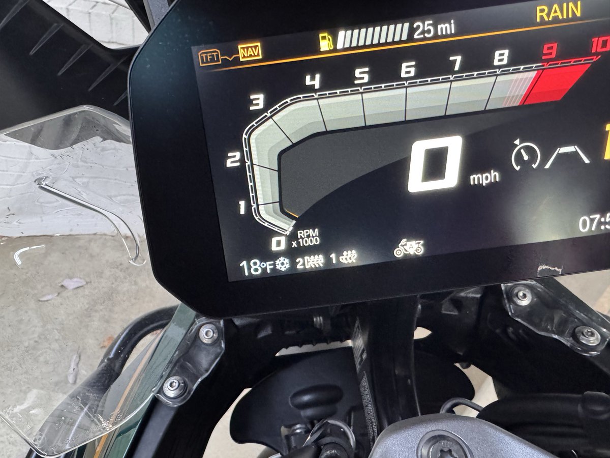 Lovely ride to work this AM. Thank goodness my coffee was in a thermos or it would have come out as bad as my fingertips did 😬