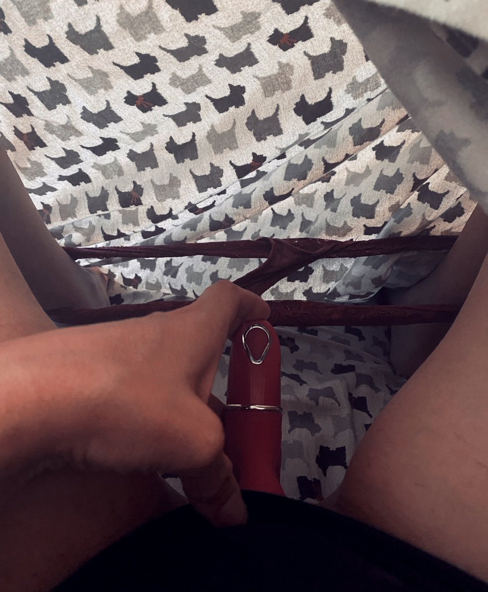 GonulZadem's tweet photo. senin karşında, gözlerine bakarak
seninle fantazi oyunları oynamak
günahın her zevkini
zevklerin en ateşlisini yaşatıyor bana..
#my #orgasmface
#taboo #sexgame
#FenerinMaçıVar
#discovery #kesfet
#İNloveCEST
#sinfull #woman
#sex #ForbiddenLove
#TheWorldİsBiggerThanFive #Dogs https://t.co/Lu2dh6XDf5