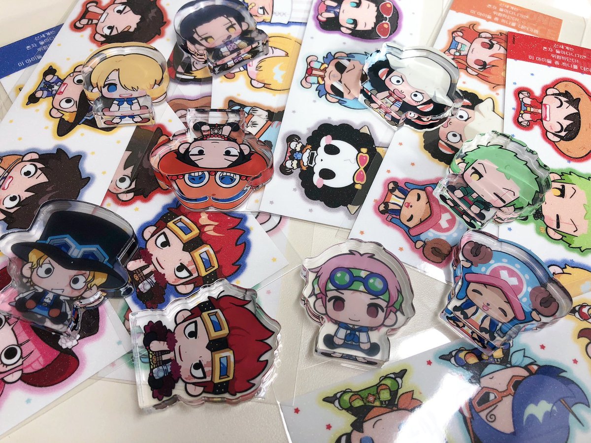 [12월... 혹은 1월 통판] (ง ˙o˙)ว
== 닷삼 v.6 &amp; 해양박람회 4회 뒤풀이 통판

#RT 추첨 원하시는 굿즈 증정 (재고에 한해서)

ദ്ദി 19일 19:10 ~ 24일 23:59
적힌 공지를 꼭 확인하신 뒤에 제출 부탁드립니다 ( ˶T ᵕ T)

📌witchform.com/deposit_form/9…