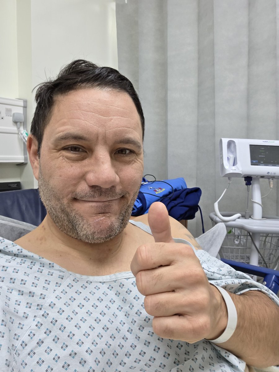 Surgery done,  only downside was losing the hat they gave me before 🤣
