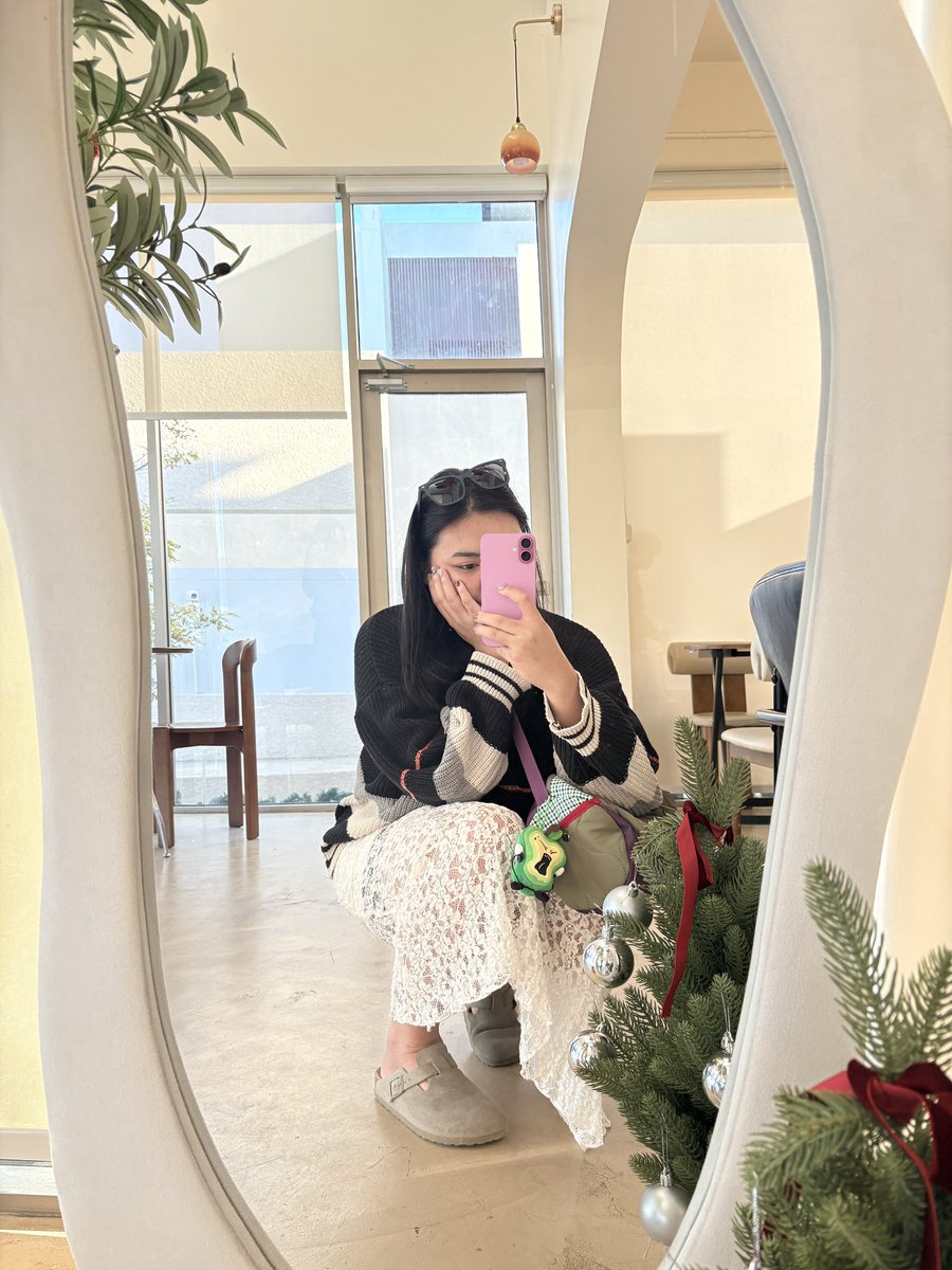 06feb_'s tweet image. matcha girlies 🍵✨