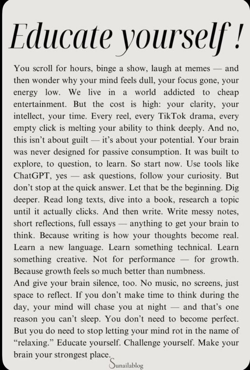 ثقِّف نفسك!

تقضي ساعاتٍ طويلة وأنت تتصفّح الإنترنت، تشاهد المسلسلات بلا توقف، وتضحك على الميمز، ثم تتساءل: لماذا تشعر بأن ذهنك مثقل؟ لماذا تشتّت تركيزك وانخفضت طاقتك؟

نحن نعيش في عالمٍ مدمن على الترفيه الرخيص، لكن الثمن باهظ: صفاؤك الذهني، قدرتك الفكرية، ووقتك.

كل مقطع فيديو،