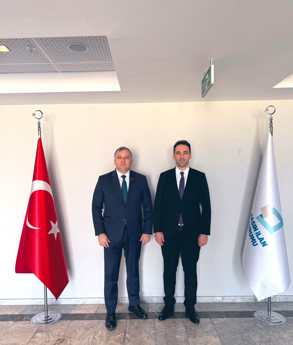 Basın etiğinin korunması ve medya standartlarımızın yükseltilmesi adına kıymetli çalışmalar yürüten, basın meslek ilkeleri, tarafsızlık ve doğru habercilik vizyonuyla çalışmalarını sürdüren Basın İlan Kurumu’nun Bursa Bölge Müdürü Sayın <a href="/gokhaneren10/">Gökhan EREN 🇹🇷</a>’i makamında ziyaret ettik.