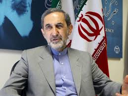 مستشار خامنئي: سنواصل دعم حزب الله بحزم 