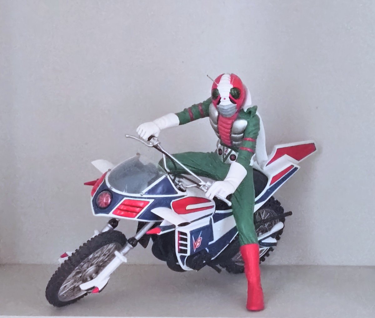 S.H.Figuarts のハリケーンも悪くないけれど、ハリケーンで、自分の一