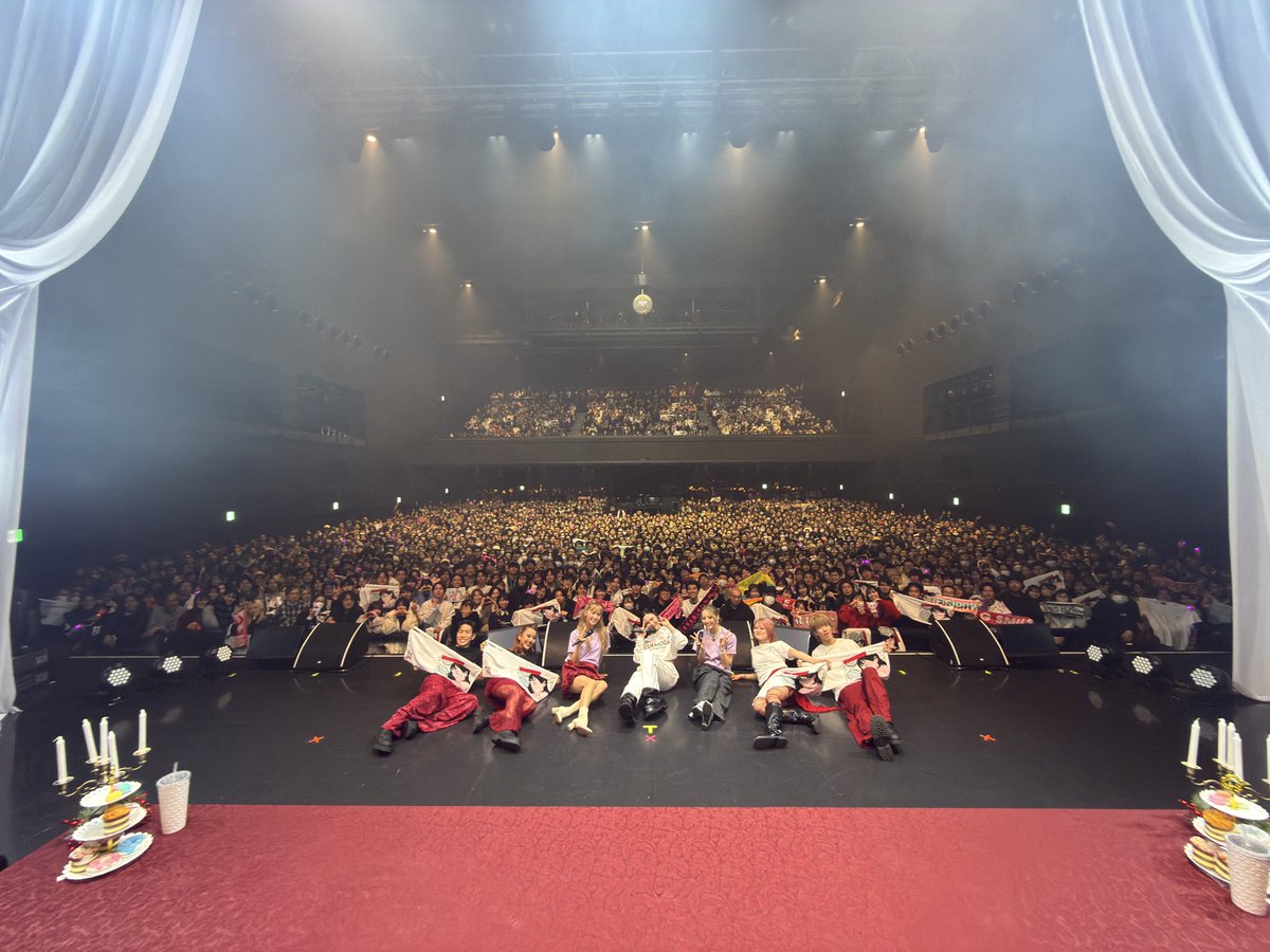 Aira まとめ買い歓迎　新弾即日発送　 Reina Washio Zepp Live Tour 2025 「freivor」”Request Live part2