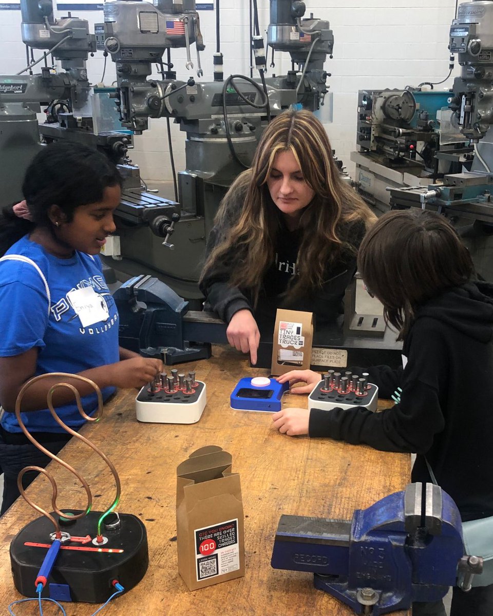 Canadian Association for Girls in Science (CAGIS) tweet media