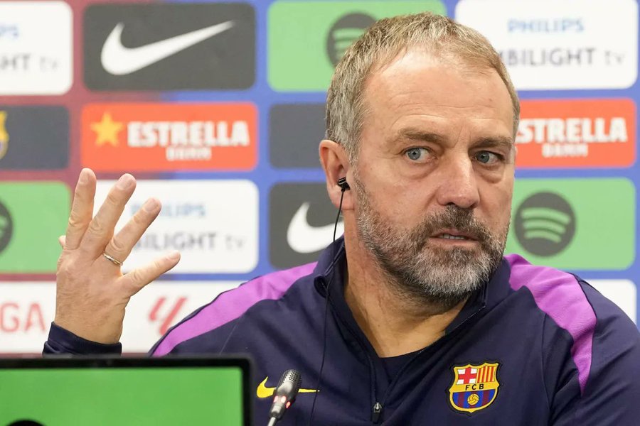 قال الألماني هانزي فليك، المدير الفني لفريق برشلونة، إن التفوق على ريال مدريد في صدارة ترتيب الدوري الإسباني لكرة القدم، هو أمر رائع لكنه يركز على فريقه أكثر. 