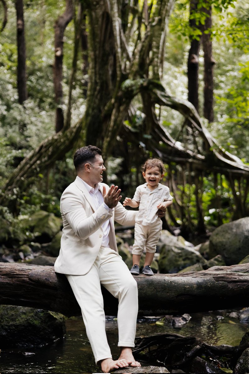 AlohaGamester's tweet photo. My wife and I decided to take our wedding photos again with our son Alex included, being that she was pregnant with him during our first ones. This was our 2 year wedding anniversary gift to ourselves. https://t.co/OeK00xOunD