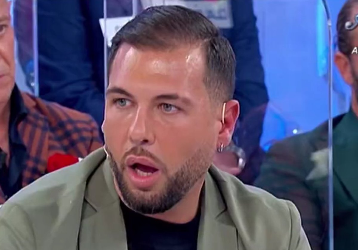 chiara🗡 tweet media