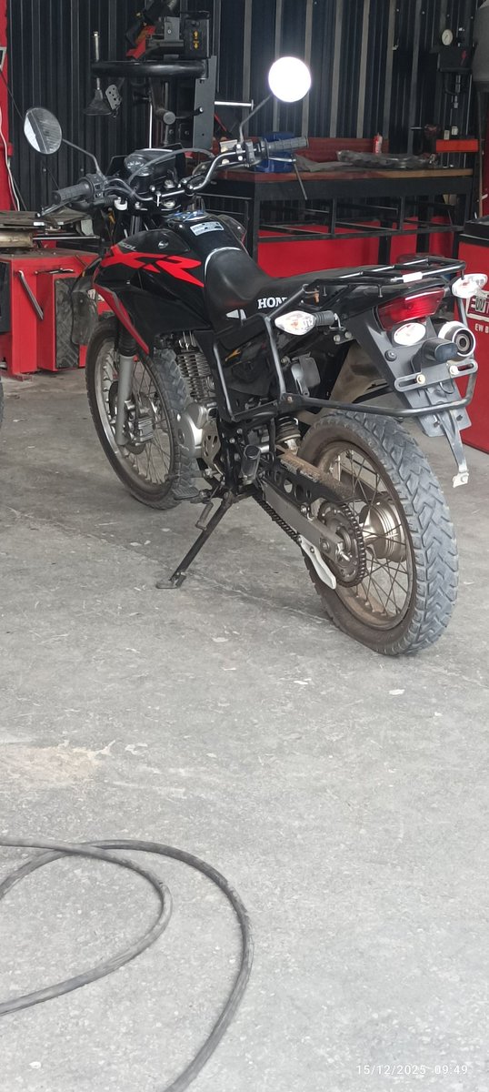 -$24k

Increíblemente bajo de precio una camara de la misma marca.
A este paso voy a pinchar por gusto nomás.