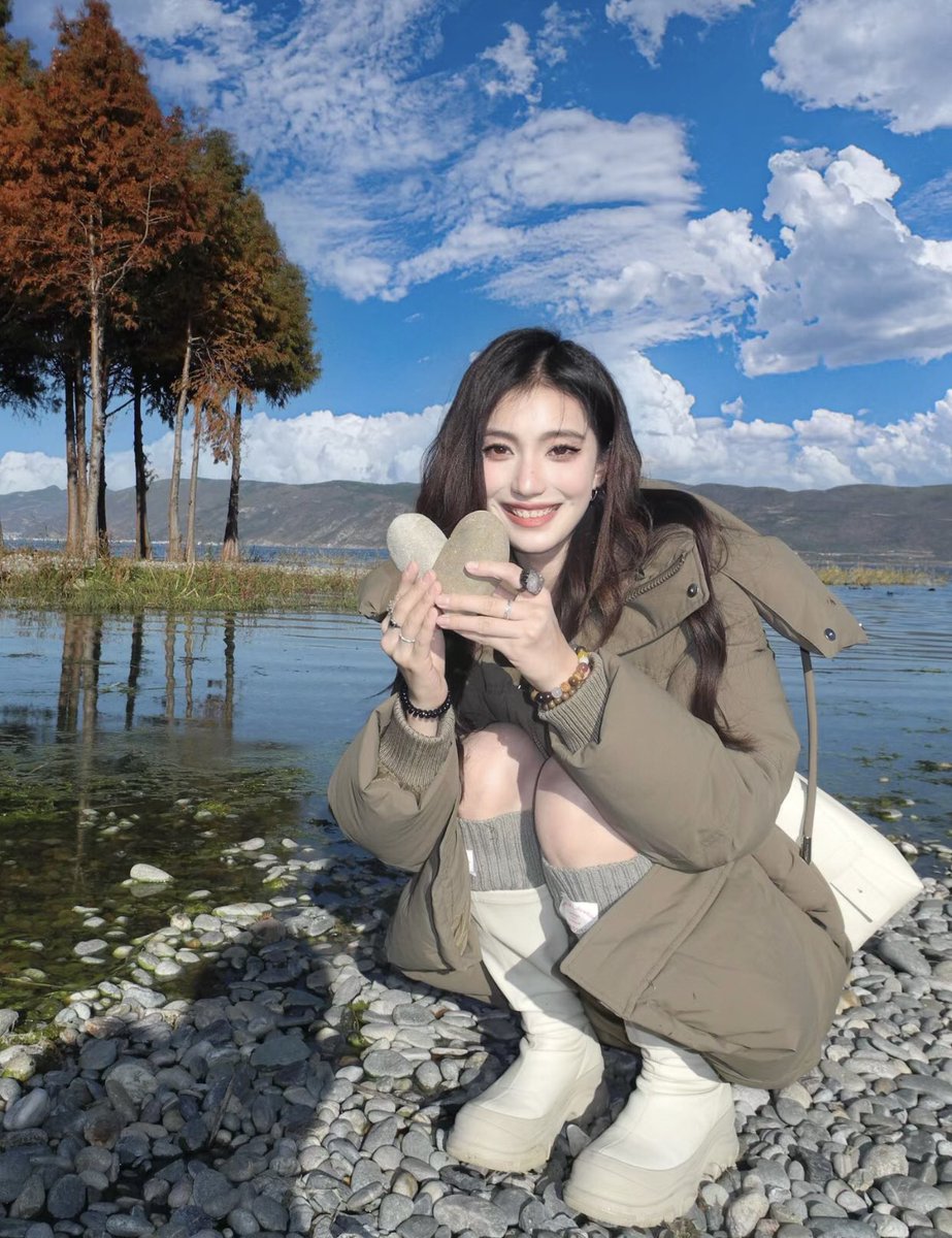 空姐&柳柳 tweet media