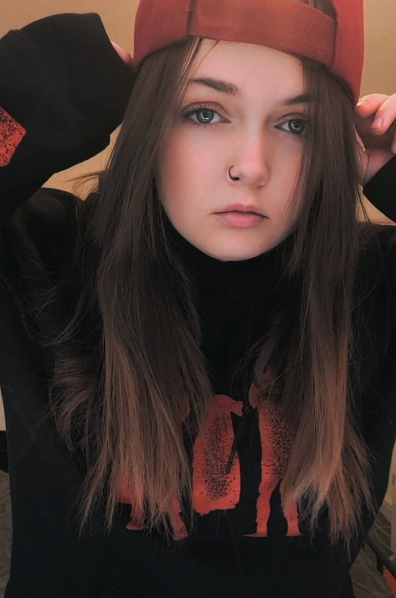 Got Some Breach Items For Xmas From My Boyfriend 🫶🏻 He Let Me Have This Hoodie Early 🫣  It's So Comfy &amp; Looks Sooo Good! I Love It! 😌🎁🎄 #breach #tøp #twentyonepilots #Xmas <a href="/twentyonepilots/">twenty one pilots</a> <a href="/tylerrjoseph/">tyler jøseph</a> <a href="/joshuadun/">josh dun</a>