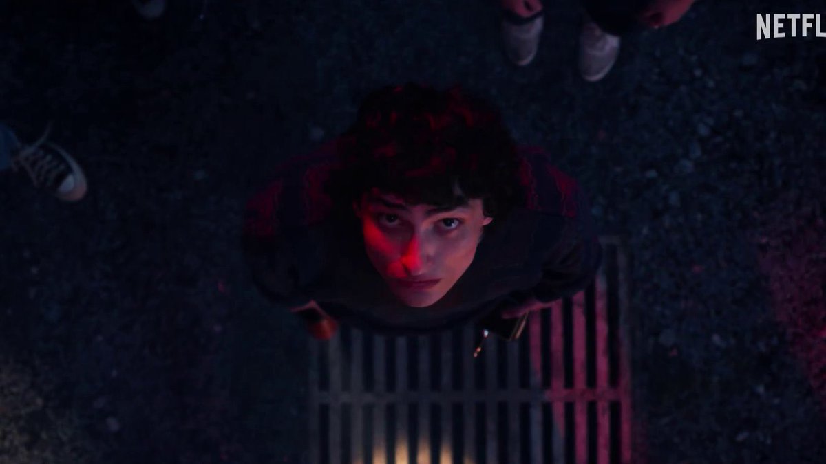 sorcererswill's tweet image. mike wheeler finally going into the upside down this food is so fucking good