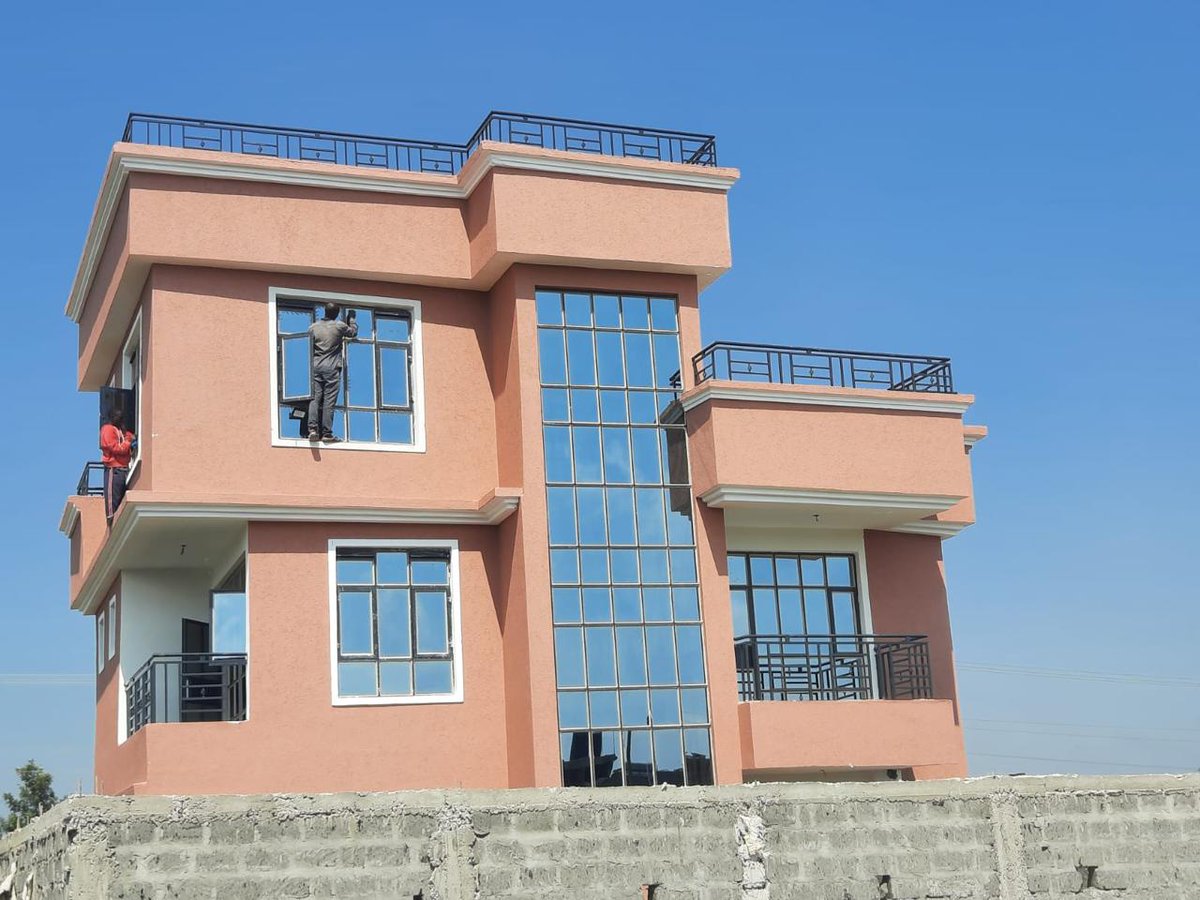 manoting9's tweet image. Joska 5 bedroom all ensuite on a quarter acre land for sale ksh 14m

📞 0721 594 567 #Manoti