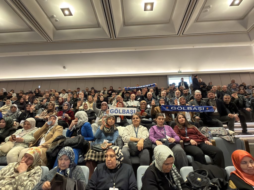 Genel Başkanımız ve Cumhurbaşkanımız Sn. Recep Tayyip Erdoğan teşrifleriyle gerçekleştirilen , AK Parti Türk Dünyası Vizyon Belgesi Tanıtım Programı’na İlçe Başkanımız <a href="/Slmakcyln/">Selim Akceylan</a> ve Yönetim Kurulu Üyelerimizle beraber katılım sağladık.