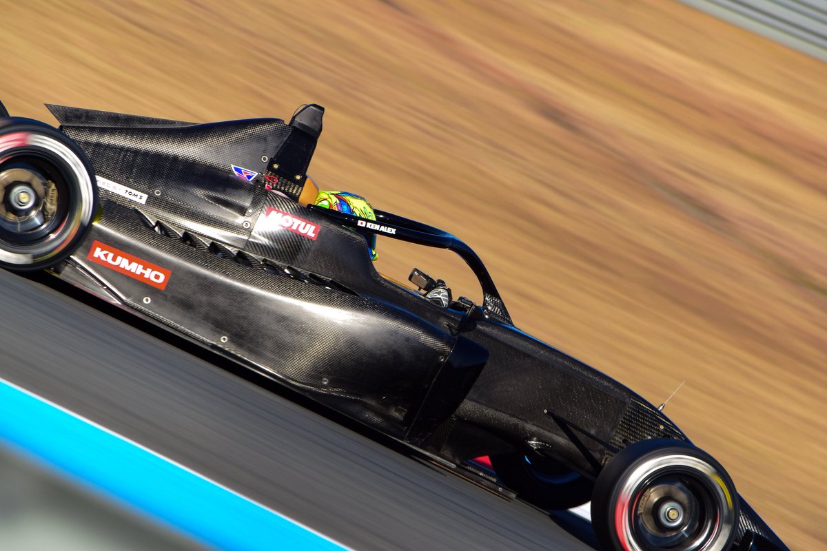 hitomi.m (@hitomim19) / Posts / X