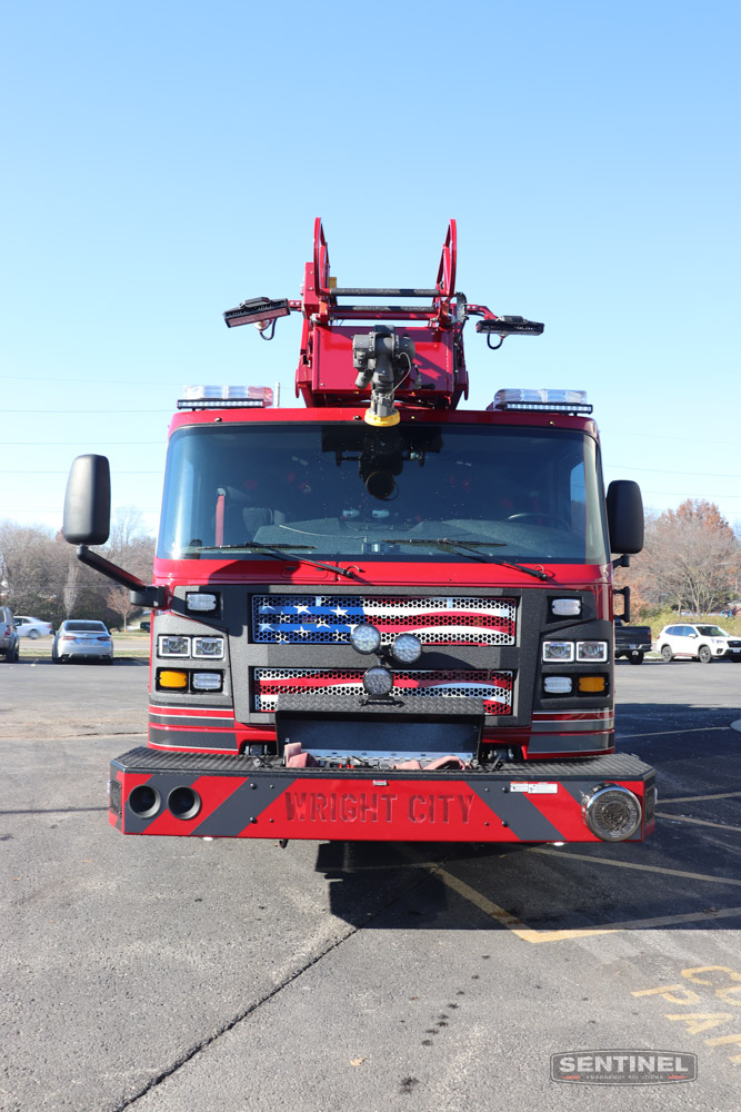 Sentinel_EmgSol's tweet image. NEW DELIVERY!
The Wright City FPD recently took delivery of this @RosenbauerGroup 78’ Viper Aerial! THANK YOU Chief  MacKnight and the Wright City Fire Protection District for choosing Sentinel and Rosenbauer to build your next fire apparatus!
sentineles.com/wrightcityfpd-…