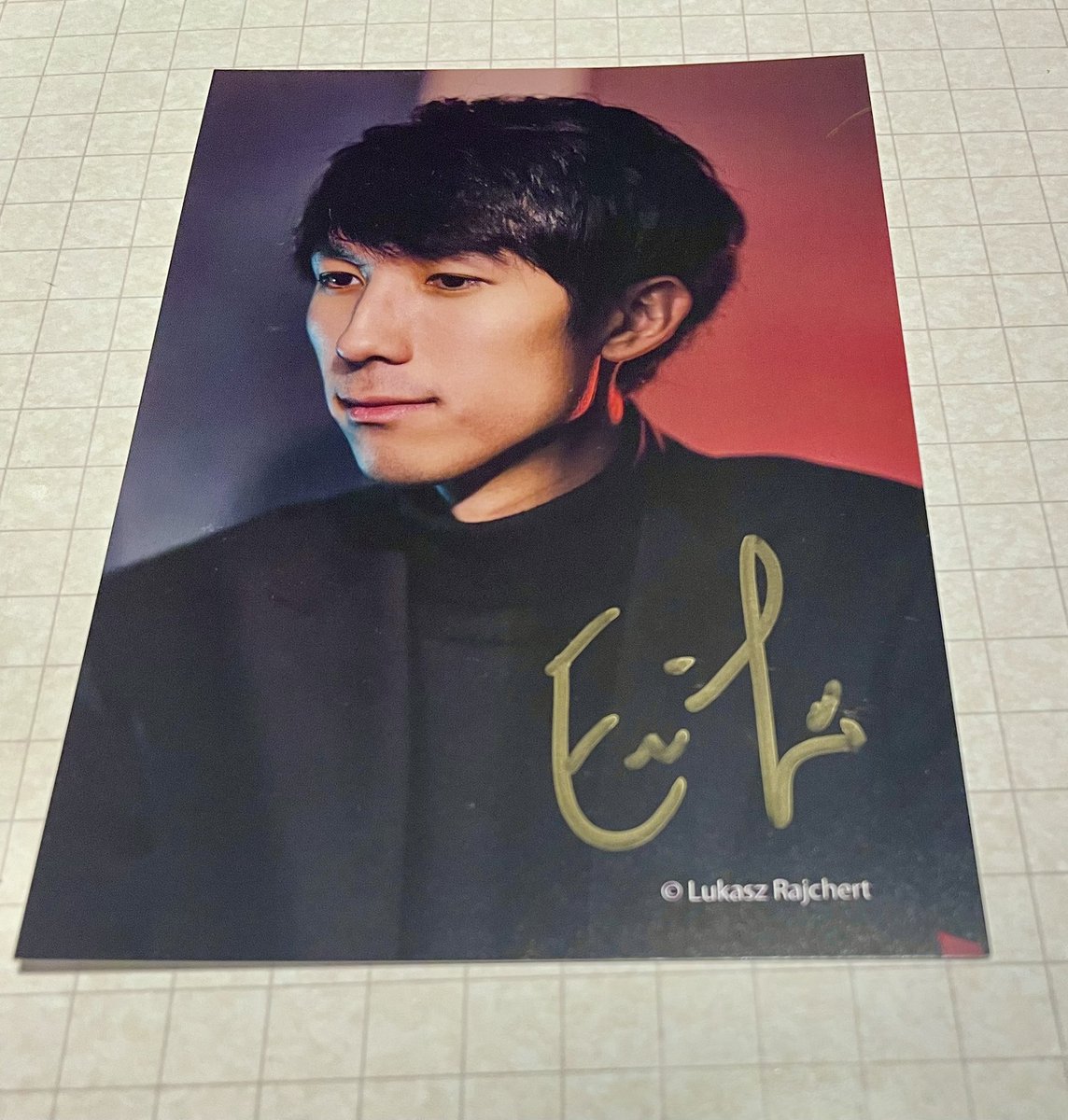 もう何枚か。サイン入りポストカードいただきました✨