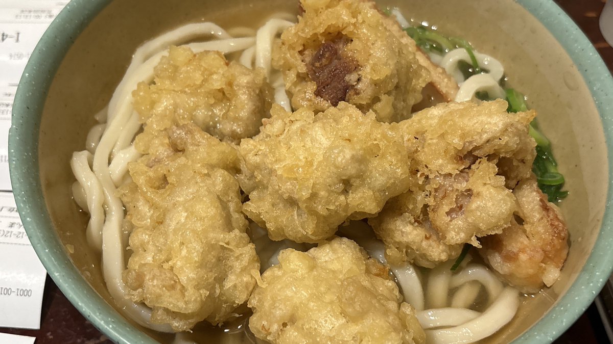 美味しい東京・五反田 おにやんま ちくわ天うどんに鶏天Wトッピング