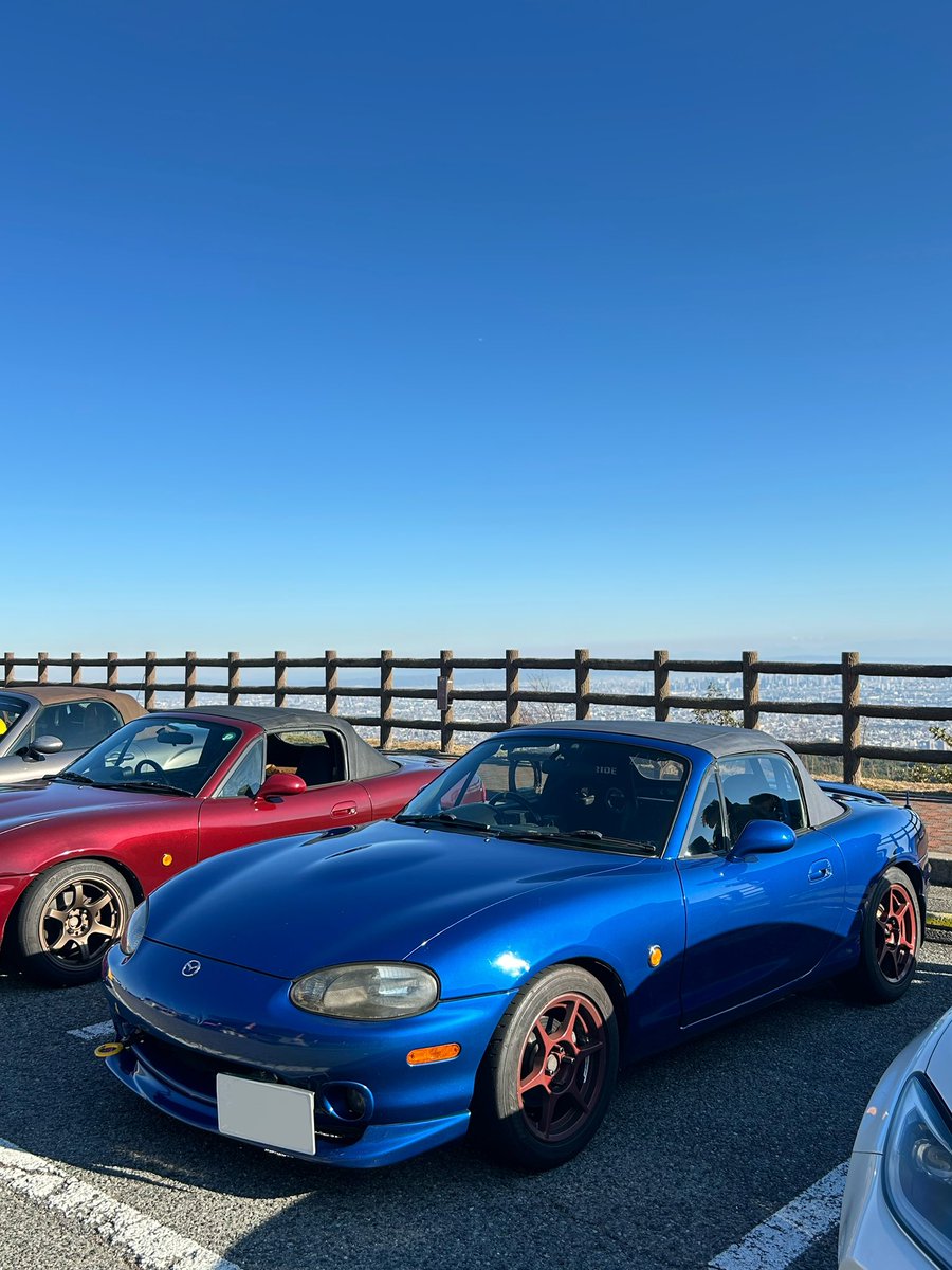 ひろろん tweet media