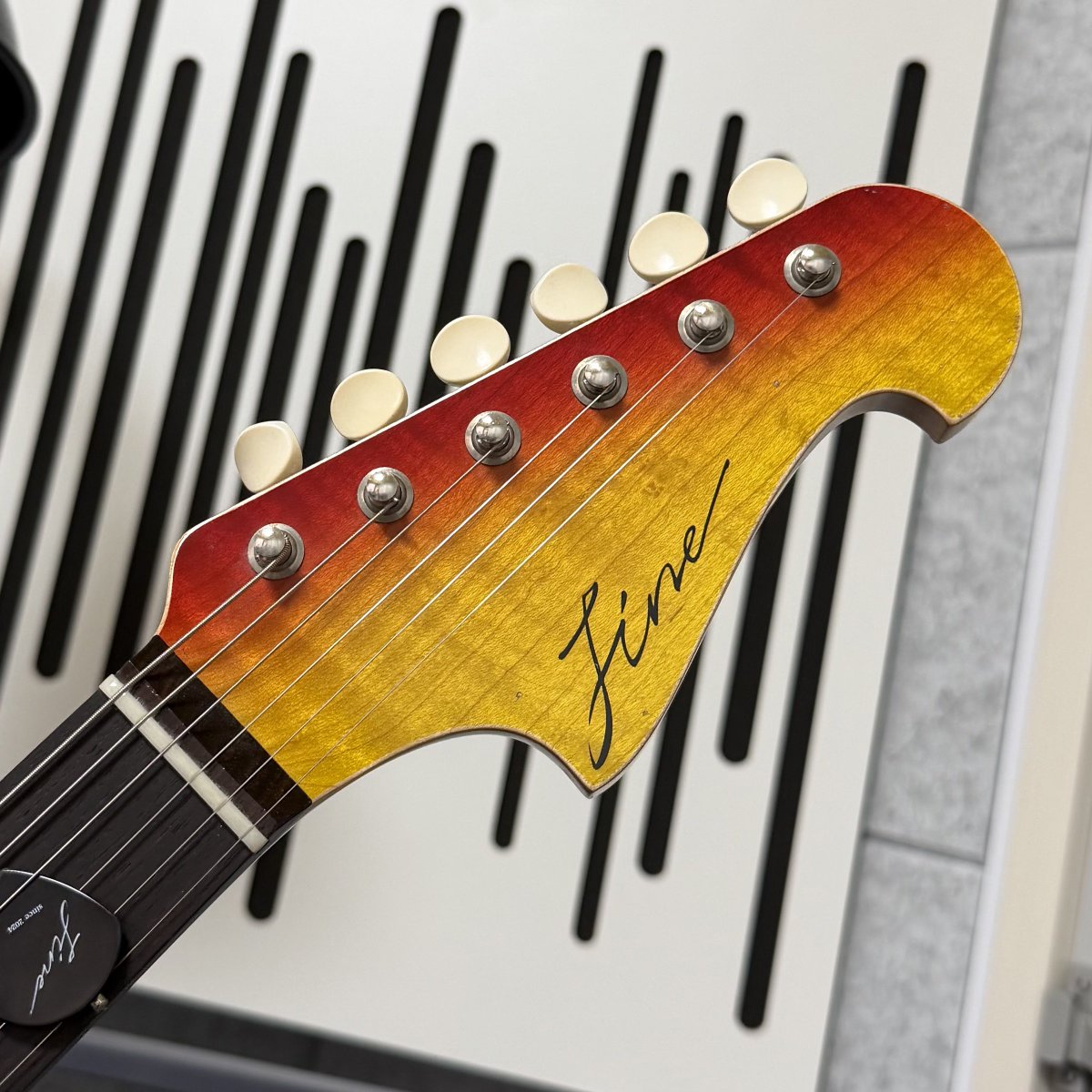 こちらは今週販売開始予定です。