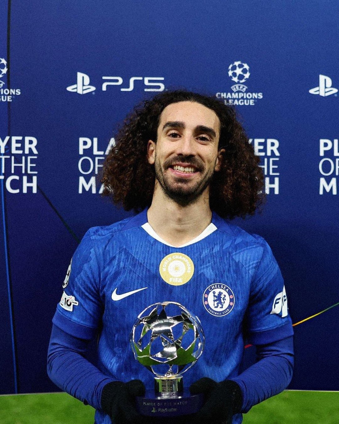 مدرب أتلتيكو مدريد دييغو سيميوني وضع الظهير الأيسر لـتشيلسي مارك كوكوريلا كـهدفه الحلم، لكن البلوز لا يرغبون في بيعه، وسيطالبون بمبلغ يتجاوز قدرات أتلتيكو المالية.. Fichajes 