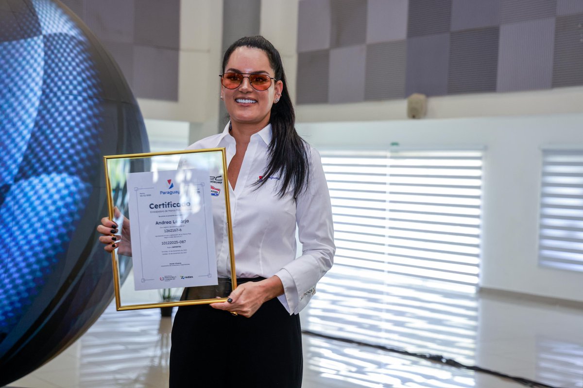 MIC_PY's tweet image. #MIC | Andrea Lafarja será la primera paraguaya que competirá en el Mundial de Rally

Leé más en:🔗goo.su/RXzt

#MICGenerandoOportunidades

@REDIEXParaguay