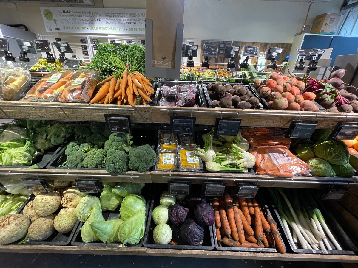 buizeradvies's tweet image. How organic farmers can feed the entire growing world population

buizeradvies.nl/2019/07/03/hoe…

Plea for sustainable agricultural policy with a clear goal on the horizon

buizeradvies.nl/2022/01/20/ned…

#sustainablefoodsecurity #formatie #formatie2025

@COPACOGECA @FAO @minlvvn @RobJetten