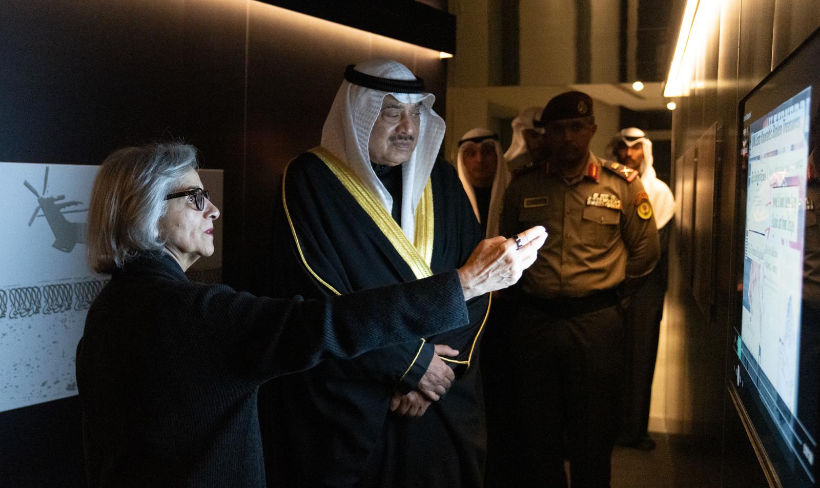 افتتاح «معرض بين تحفتين: نشأة دار الأثار الإسلامية» في مركز الأمريكاني الثقافي. تحت رعاية وحضور سمو ولي العهد الشيخ صباح خالد الحمد الصباح 