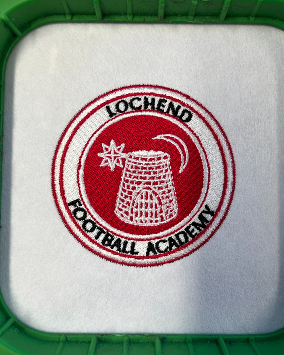 KitRoomNI's tweet photo. We’re tightening up our process so every club gets the same result every time. ✅
Before we run a new crest, we test stitch-out first to confirm size + colours + detail.

If your club needs consistent embroidery (no minimum orders), DM CLUB and I’ll send options. https://t.co/VcL0ldWUoy