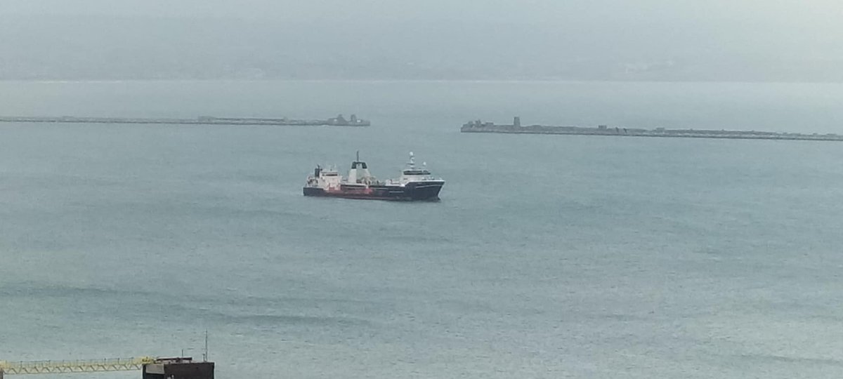 AytonJustyn's tweet photo. 🏭 No Incinerator 🏭 Boycott portland port 🇲🇹 Monjasa Provider 🇲🇹🇳🇿 Dw Nova 🇳🇿 in #portland on 15/12/25. A oil chemical tanker / Trawler . #weymouth #dorset #photography #shiplnpics #shipspotting #Trawler #oilchemicaltanker #DwNova #MonjasaProvider #NewZealand #Monjasa #malta https://t.co/XSjZSEHLJj
