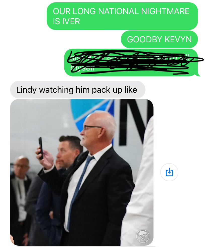 Live look at <a href="/ReinaDeLaIsla/">angelica (believe survivors) 🇵🇸🏳️‍🌈🇵🇷</a> and I reacting to the news