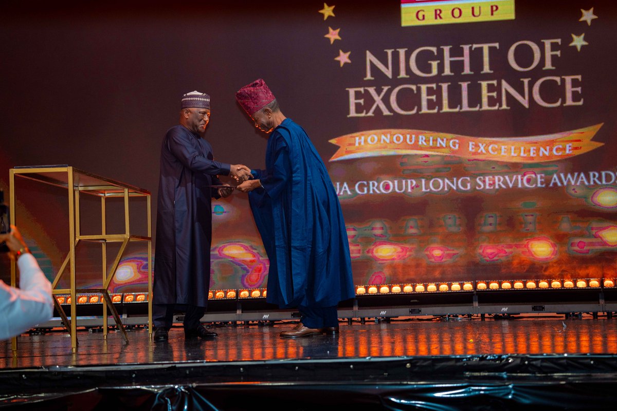 BUAgroup's tweet image. We’re still buzzing from the glamour, excitement, and unforgettable energy of our recently concluded Long Service Awards! You’ve seen the videos, now get ready to relive the some of these show-stopping photo moments.

Every frame tells a story. Sit back, slide, and enjoy!…