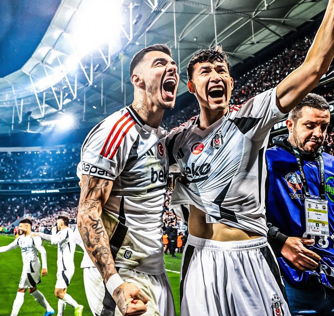 fener derbisinde ki şu görseli çerçeveletip evine asan adam icin anca hayal kurabilirsiniz zaten