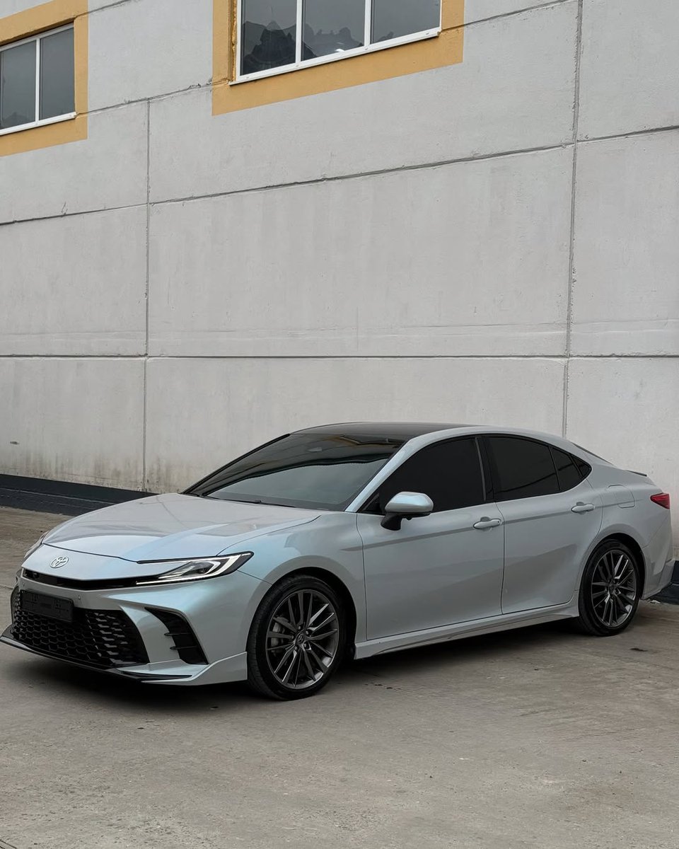 nocarcontext's tweet image. Toyota Camry 🩶🩶