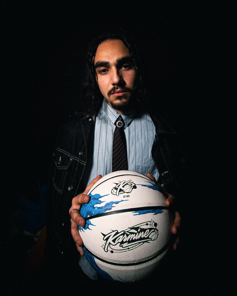 AURA <a href="/fedioff/">KCB Fedi (aka Saken)</a> <a href="/KCRedWall/">KCB RED WALL / KC AIRBALL 🏀🟥⏳</a> <a href="/KarmineCorp/">Karmine Corp</a>