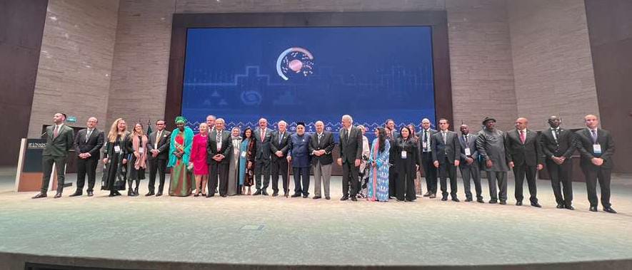 شارك كاتب الدولة لدى وزير الشؤون الخارجية، المكلف بالجالية الوطنية بالخارج، السيد <a href="/SECCNE_Chaib/">Sofiane Chaib | سفيان شايب</a> ، في مراسم اختتام أشغال المنتدى الدّولي الحادي عشر لتحالف الحضارات التابع لمنظّمة الأمم المتّحدة، المنعقد بالرياض (المملكة العربية السعودية)، يومي 14 و15 ديسمبر الجاري.