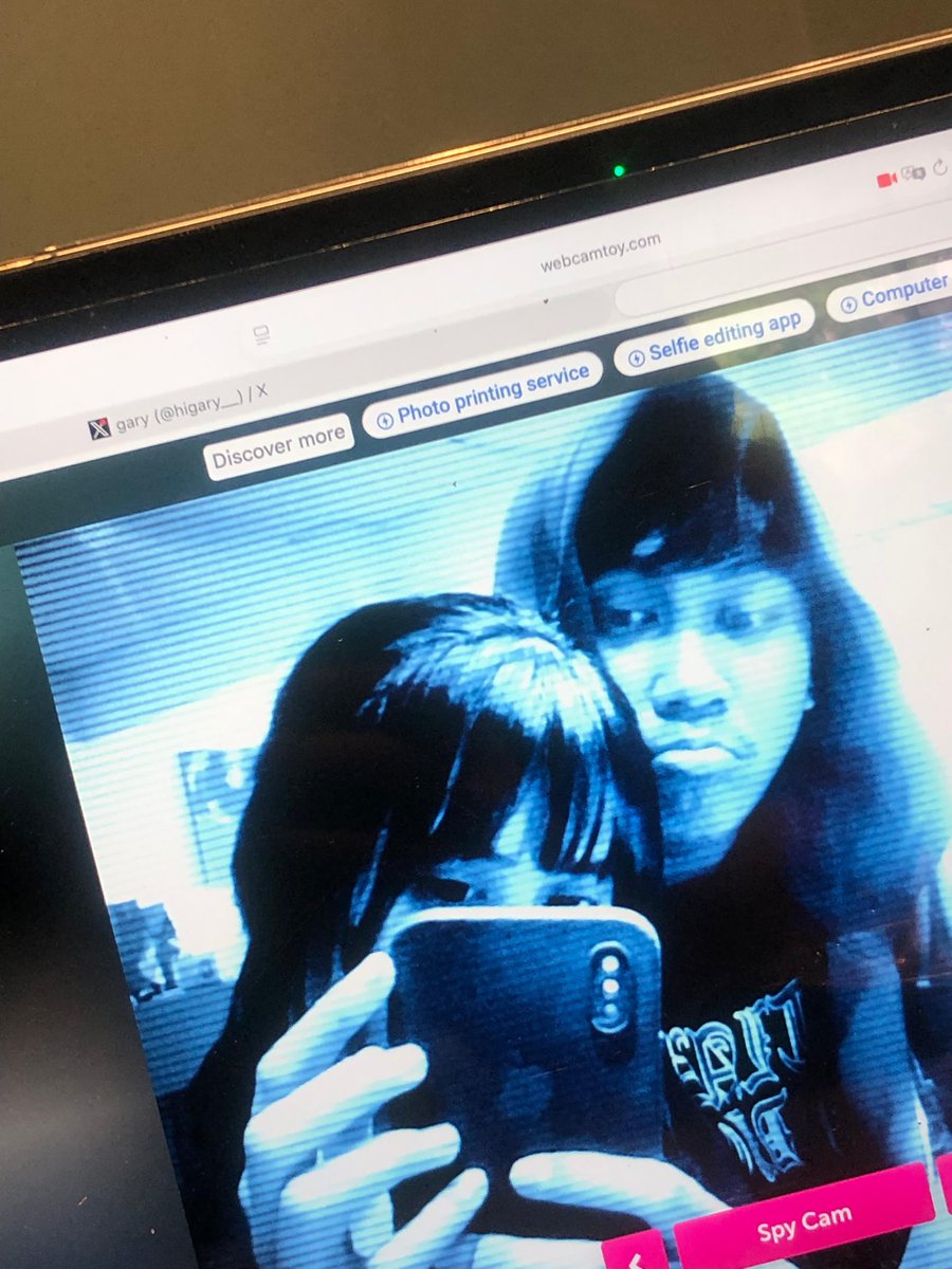 our favorite spy cam filter from webcam toy