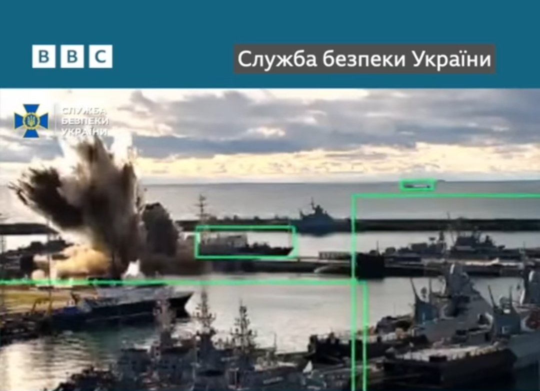 Вау! "Варшавянка тепер бляшанка! 🇺🇦 О на болотах витимуть.