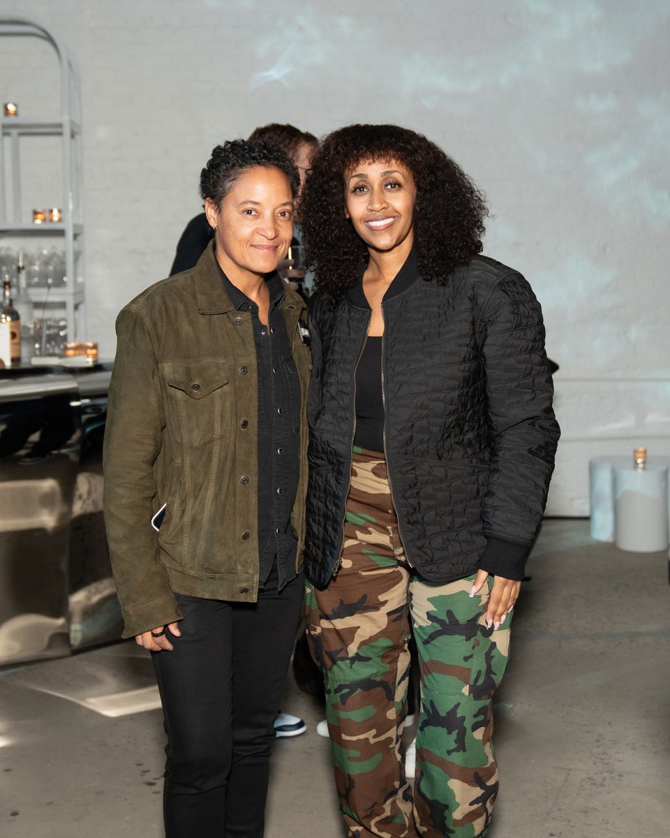 Uma jornada incrível, passando momentos preciosos com nossos artistas em Londres, Los Angeles e Nova York. Obrigado por