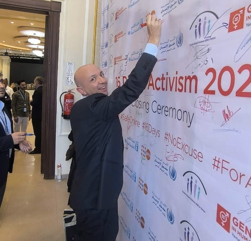 f_galtieri's tweet image. Today marks 1 month since I joined @UNFPAYemen.

While the operational environment is fast evolving, people’s #humanitarian and essential #needs are among the highest worldwide, I am grateful to have joined a very competent and extremely committed #team 🇾🇪🤝🇺🇳

#RightsAndChoices