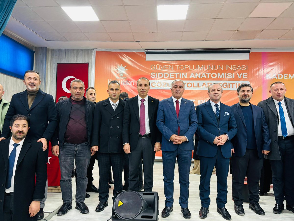 🔹 “Güven Toplumunun İnşası, Şiddetin Anatomisi ve Çözüm Yolları” Eğitim Programı

AK Parti Genel Merkez AR-GE Başkanlığımızın öncülüğünde ve il başkanımız Av. sn. <a href="/KayaZeydin/">Av. Zeydin KAYA</a>’nın  katılımıyla,
KADEM ile yürütülen iş birliği kapsamında,
Kadına Yönelik Şiddete Karşı Uluslararası