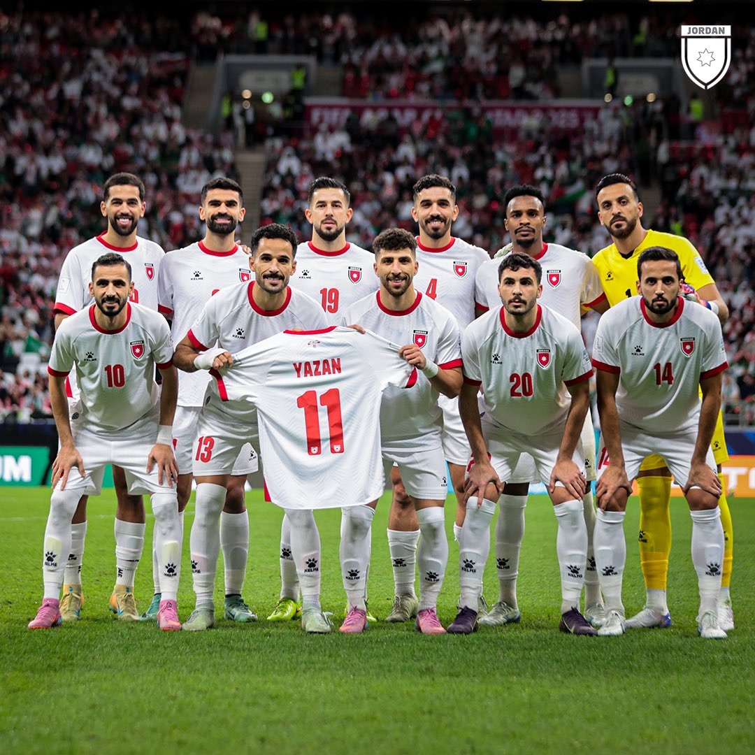 بحضور ولي العهد ..المنتخب الوطني يتأهل لنهائي كأس العرب #بترا 